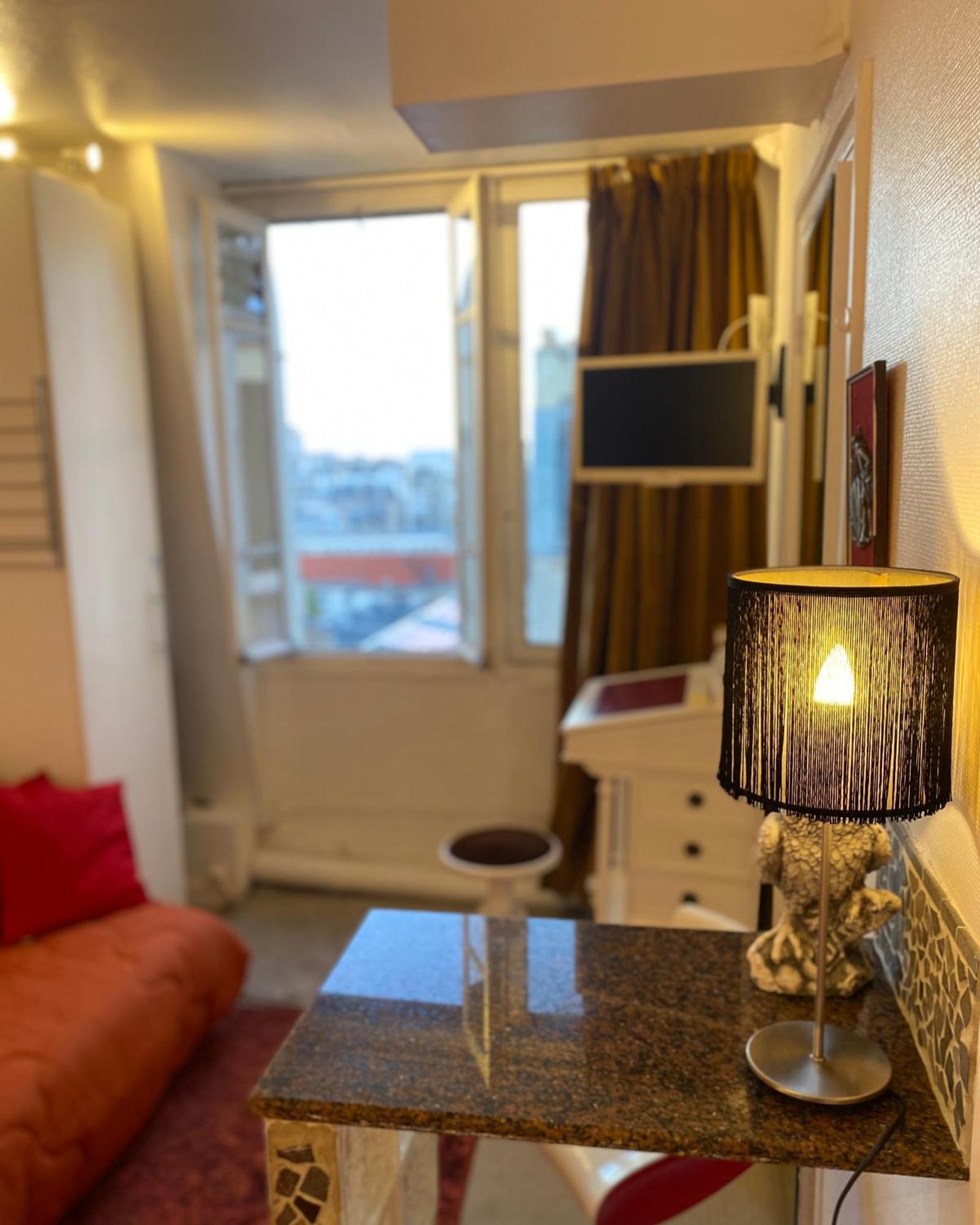 Studio Chic Paris Tour Eiffel Near Eiffel Tower 7Th Floor Exterior foto