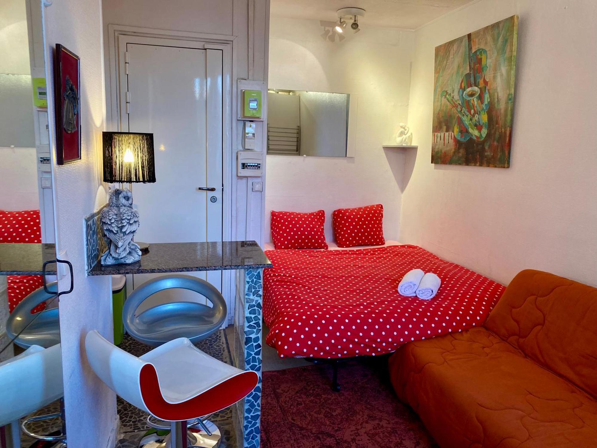Studio Chic Paris Tour Eiffel Near Eiffel Tower 7Th Floor Exterior foto